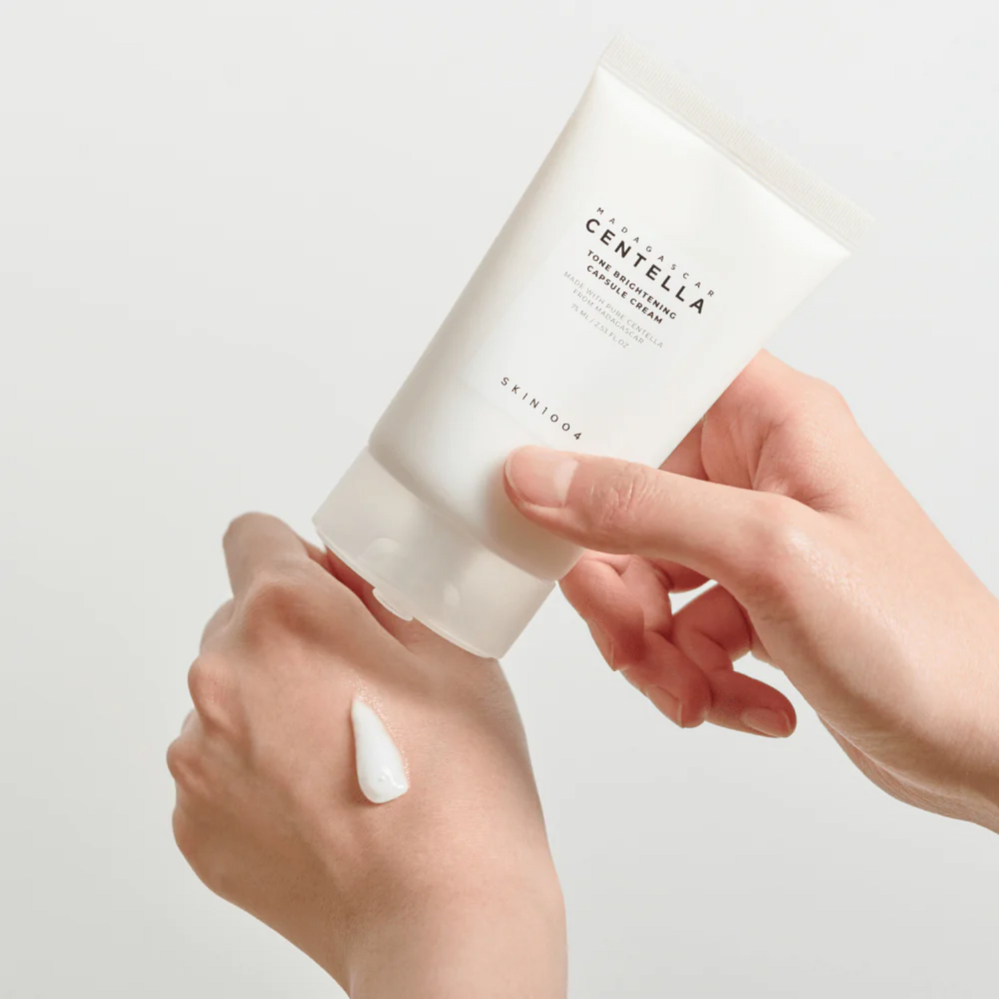 skin1004 madagascar centella tone brightening capsule cream review
